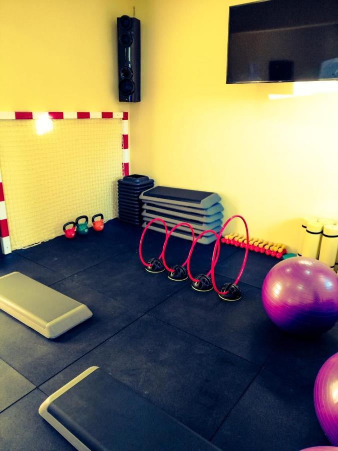 Apartments Vila Adrijana & Fitness Studio Wolf Baska Voda Exterior photo